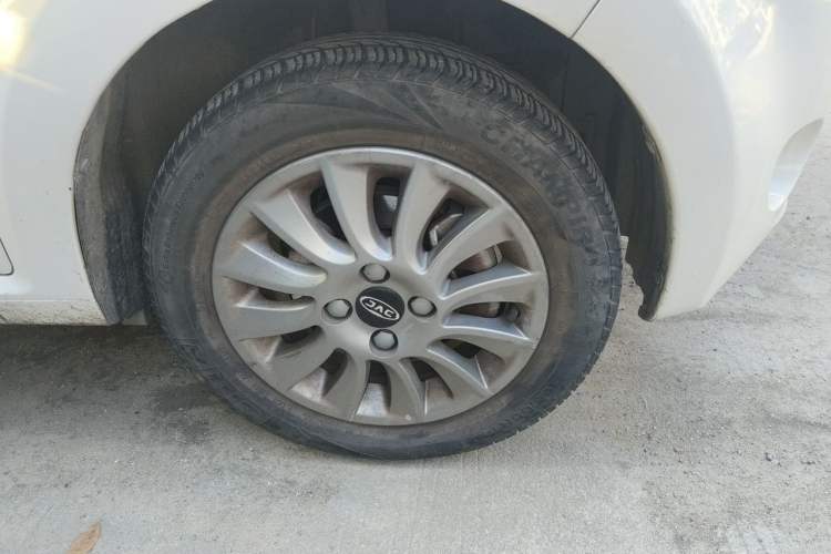 Used JAC Group iEV6E 2017 iEV6E Right Front Wheel Hub