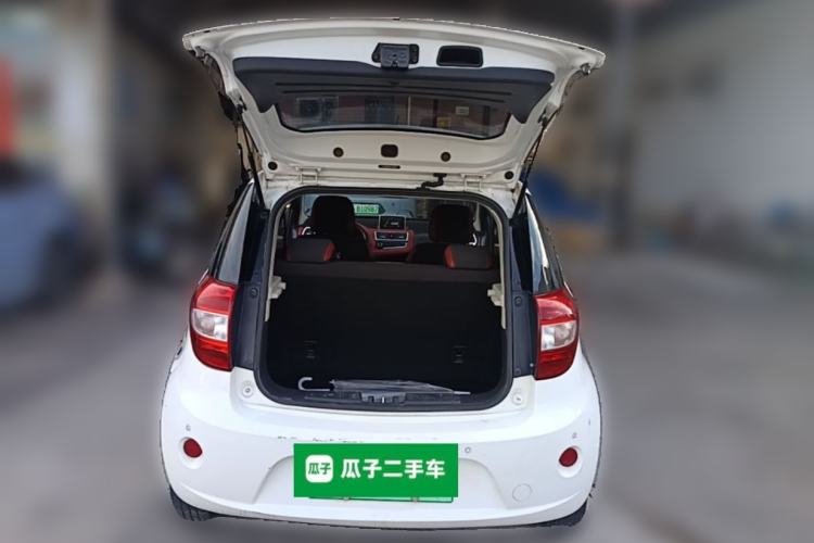 Used JAC Group iEV6E 2017 iEV6E Trunk
