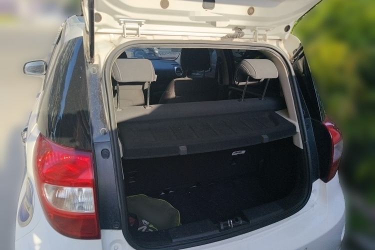 Used JAC Group iEV6E 2017 iEV6E Trunk