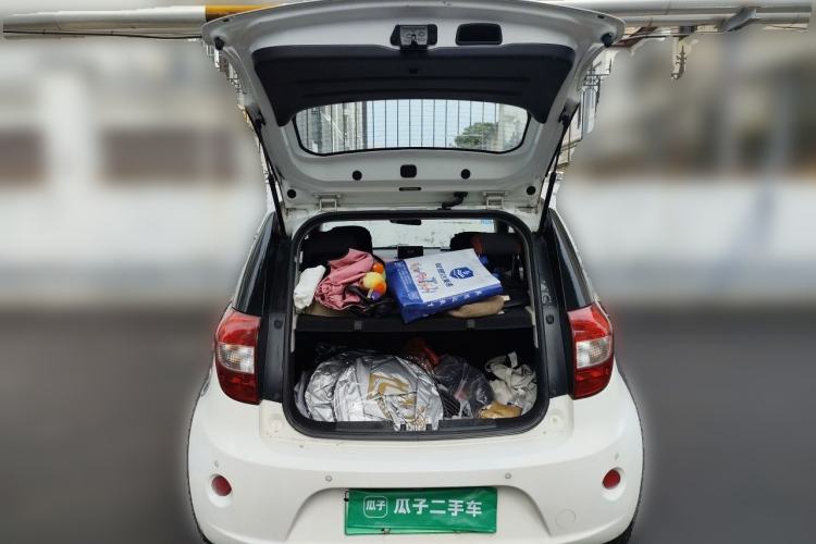 Used JAC Group iEV6E 2017 iEV6E Trunk