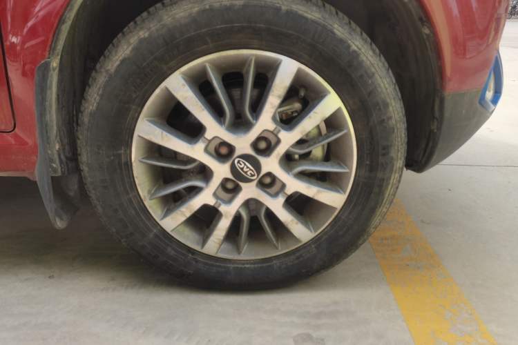 Used JAC Group iEV6E 2018 Sport Edition iEV6E Luxury Smart Enjoyment Version Right Front Wheel Hub