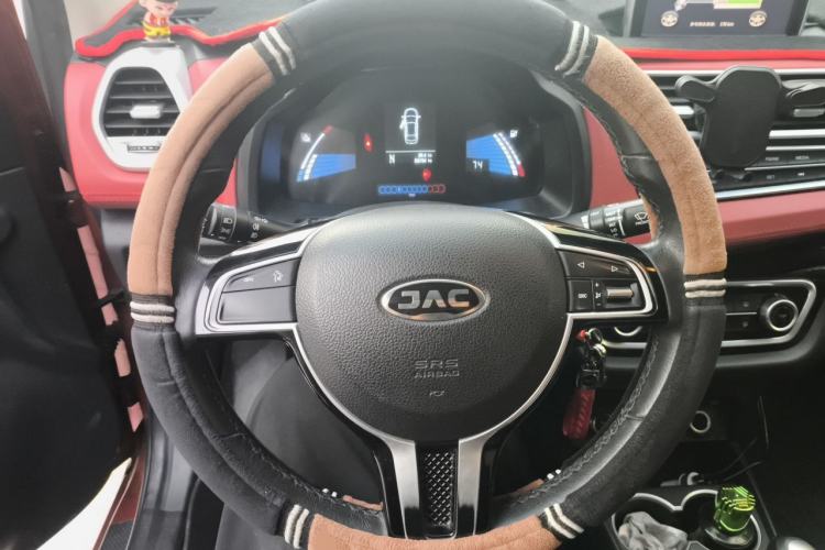 Used JAC Group iEV6E 2018 Upgraded Edition iEV6E Luxury Smart Model Steering Wheel