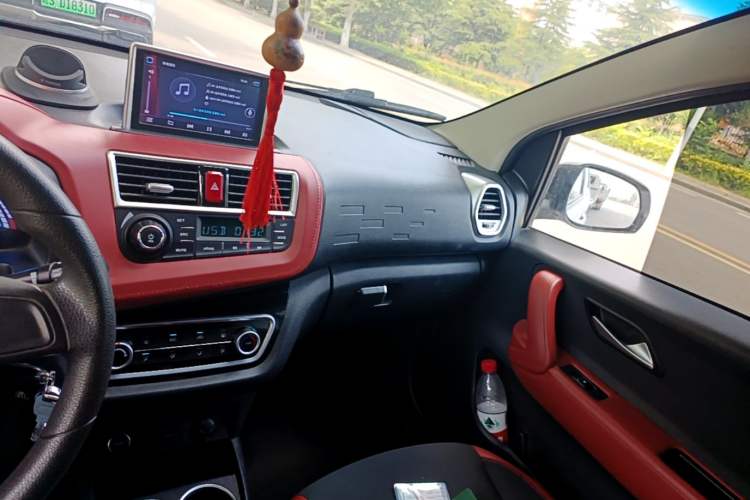 Used JAC Group iEV6E 2018 Upgraded iEV6E Luxury Model Audio And AC Panel