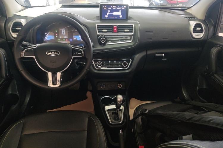 Used JAC Group iEV6E 2018 Sport Edition iEV6E Luxury Smart Enjoyment Version Center Console