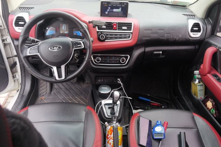 Used JAC Group iEV6E 2018 Sport Edition iEV6E Luxury Smart Enjoyment Version Center Console
