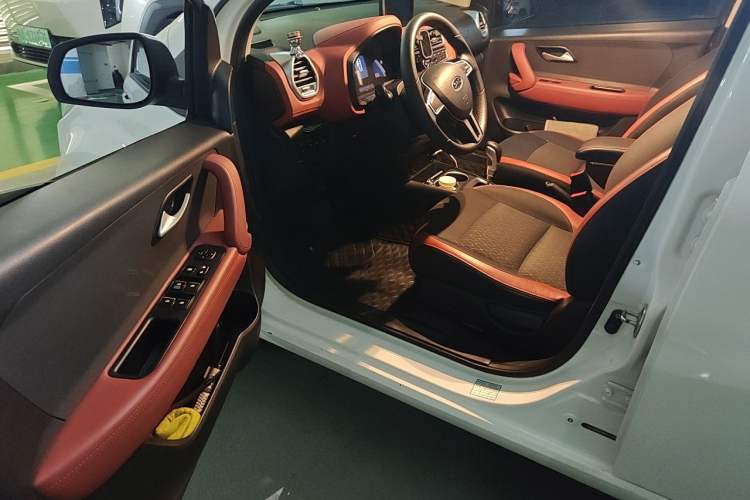 Used JAC Group iEV6E 2018 Upgraded Edition iEV6E Luxury Smart Model Driver Seat