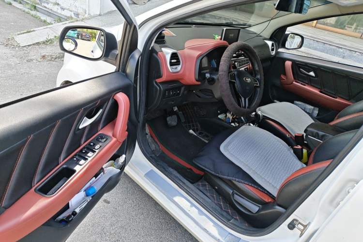 Used JAC Group iEV6E 2018 Upgraded Edition iEV6E Luxury Smart Model Driver Seat
