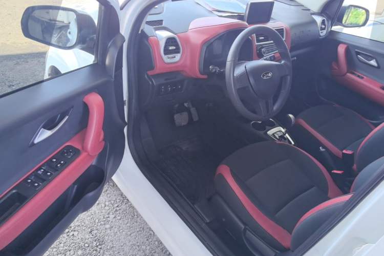 Used JAC Group iEV6E 2018 Upgraded iEV6E Luxury Model Driver Seat
