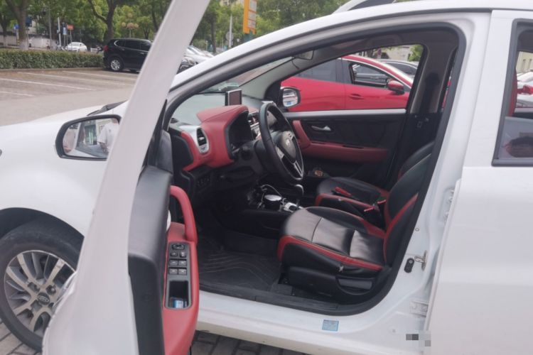 Used JAC Group iEV6E 2018 Sport Edition iEV6E Luxury Smart Enjoyment Version Driver Seat