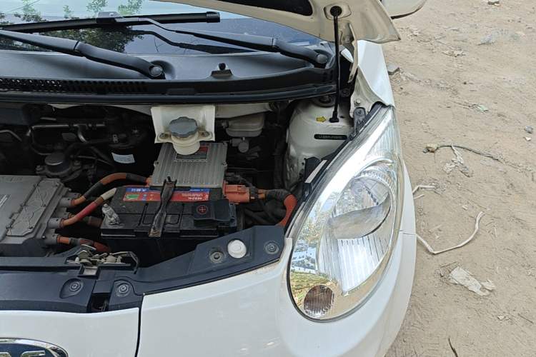 Used JAC Group iEV6E 2018 Upgraded Edition iEV6E Luxury Smart Model Engine Bay Left