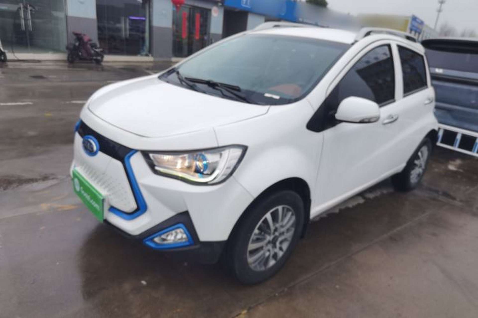 Used JAC Group iEV6E 2018 Sport Version iEV6E Smart Edition Front Left 45 Deg