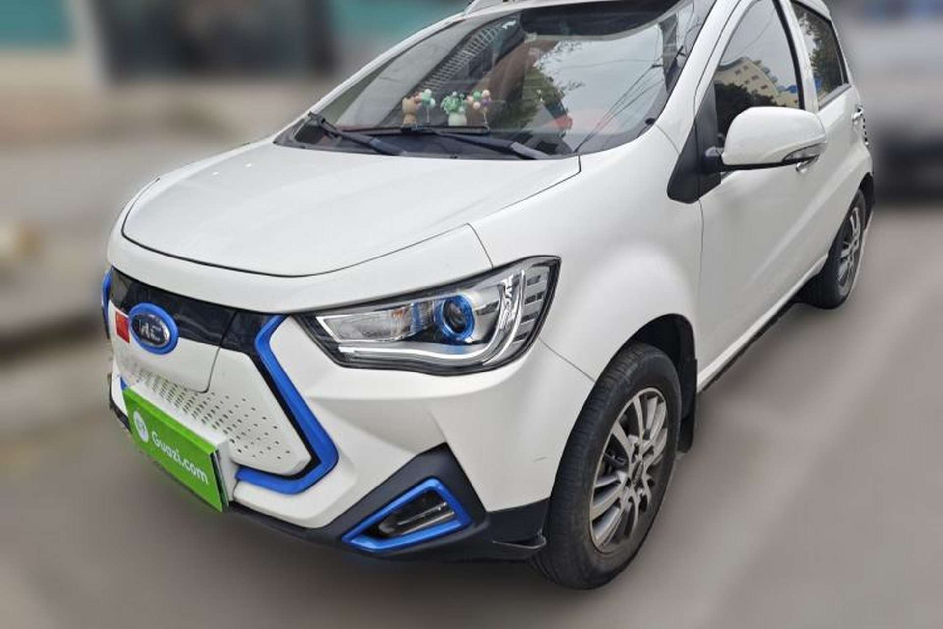 Used JAC Group iEV6E 2018 Sport Edition iEV6E Luxury Smart Enjoyment Version Front Left 45 Deg