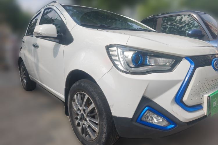 Used JAC Group iEV6E 2018 Sport Edition iEV6E Luxury Smart Enjoyment Version Front Right 45 Deg