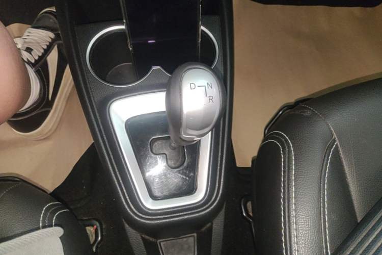 Used JAC Group iEV6E 2018 Sport Edition iEV6E Luxury Smart Enjoyment Version Gear Lever
