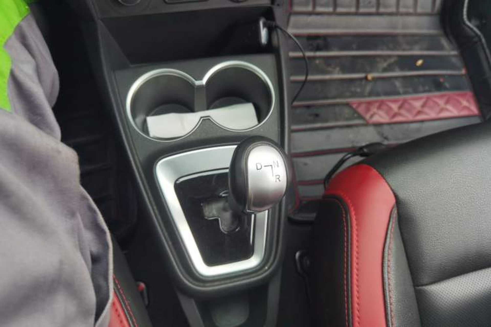 Used JAC Group iEV6E 2018 Sport Version iEV6E Smart Edition Gear Lever