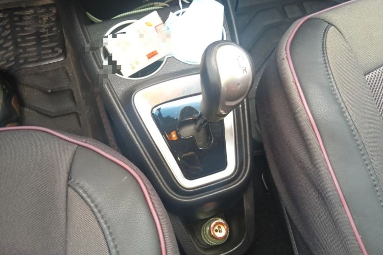 Used JAC Group iEV6E 2018 Sport Edition iEV6E Luxury Smart Enjoyment Version Gear Lever
