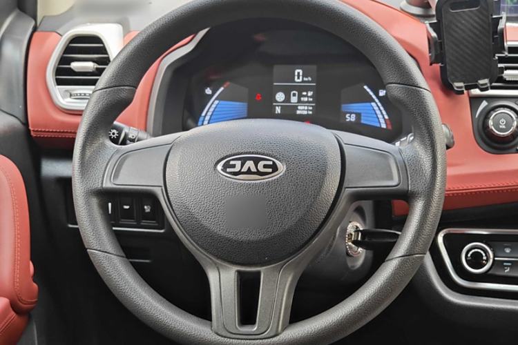 Used JAC Group iEV6E 2018 Upgraded iEV6E Luxury Model Interior 2