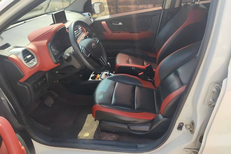 Used JAC Group iEV6E 2018 Upgraded Edition iEV6E Luxury Smart Model Interior 5