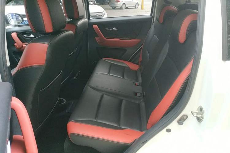 Used JAC Group iEV6E 2018 Sport Edition iEV6E Luxury Smart Enjoyment Version Interior 7