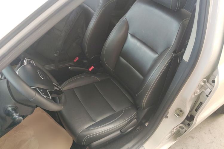 Used JAC Group iEV6E 2018 Sport Edition iEV6E Luxury Smart Enjoyment Version Left Front Seat