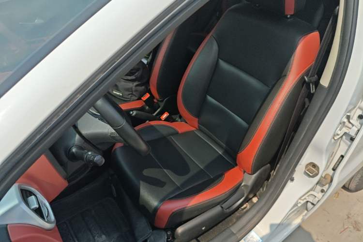 Used JAC Group iEV6E 2018 Sport Edition iEV6E Luxury Smart Enjoyment Version Left Front Seat