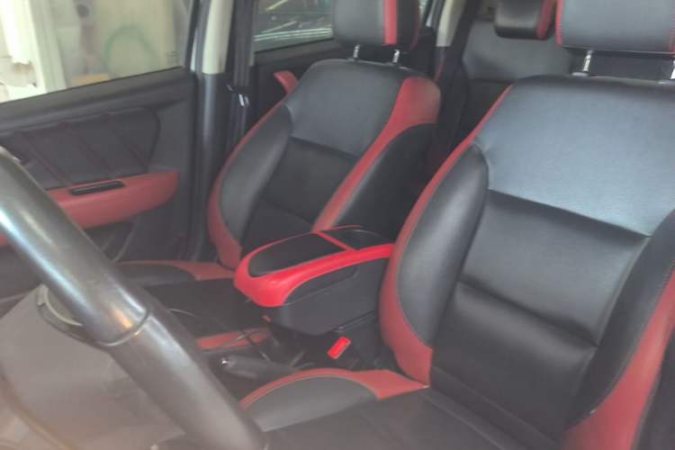 Used JAC Group iEV6E 2018 Upgraded Edition iEV6E Luxury Smart Model Left Front Seat