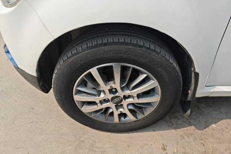 Used JAC Group iEV6E 2018 Sport Edition iEV6E Luxury Smart Enjoyment Version Left Front Wheel Hub