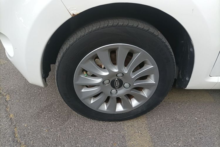 Used JAC Group iEV6E 2018 Upgraded iEV6E Luxury Model Left Front Wheel Hub