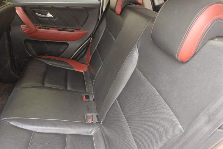 Used JAC Group iEV6E 2018 Sport Edition iEV6E Luxury Smart Enjoyment Version Left Rear Seat