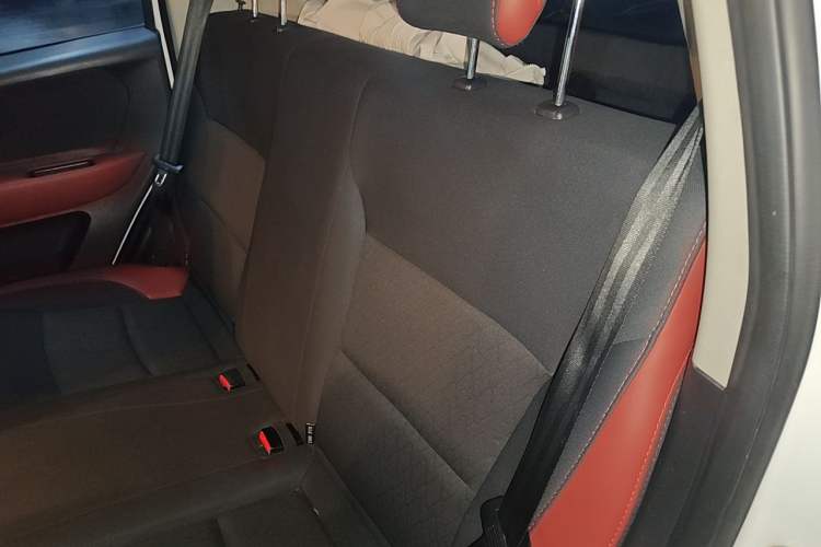 Used JAC Group iEV6E 2018 Upgraded Edition iEV6E Luxury Smart Model Left Rear Seat