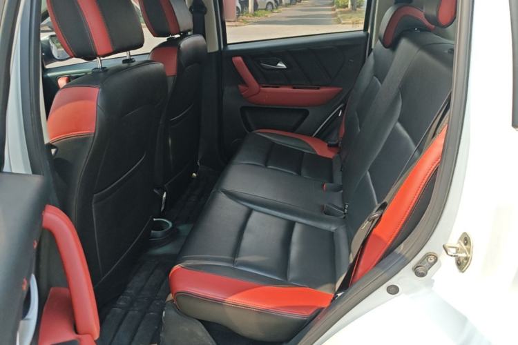 Used JAC Group iEV6E 2018 Sport Edition iEV6E Luxury Smart Enjoyment Version Left Rear Seat