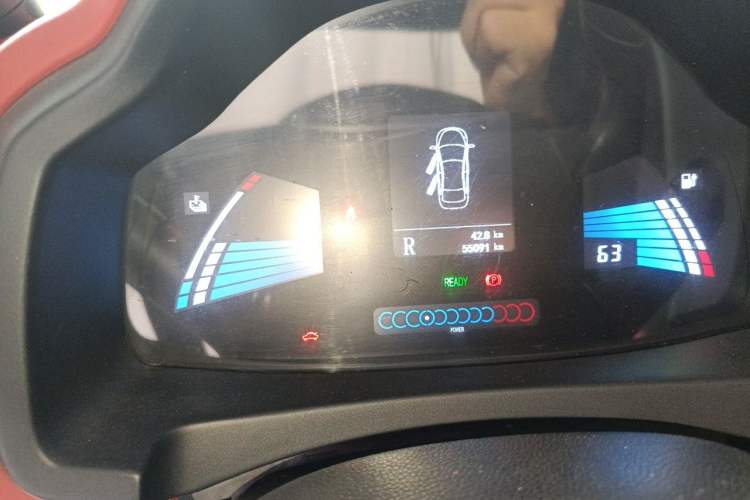 Used JAC Group iEV6E 2018 Upgraded Edition iEV6E Luxury Smart Model Odometer Close Up