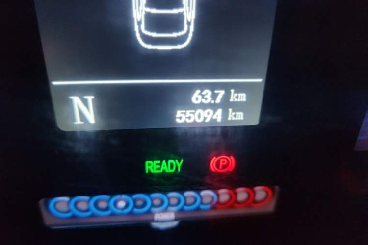 Used JAC Group iEV6E 2018 Upgraded Edition iEV6E Luxury Smart Model Odometer Close Up
