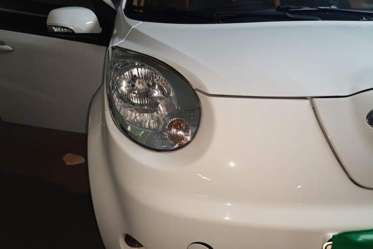 Used JAC Group iEV6E 2018 Upgraded Edition iEV6E Luxury Smart Model Right Front Headlight