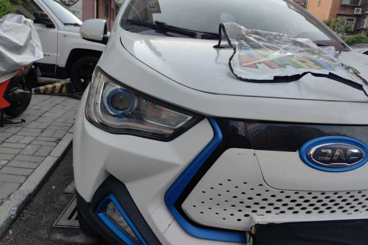 Used JAC Group iEV6E 2018 Sport Edition iEV6E Luxury Smart Enjoyment Version Right Front Headlight