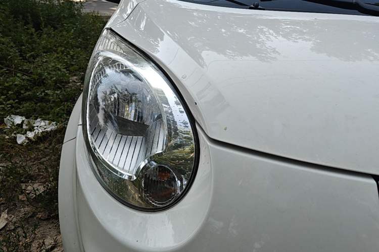 Used JAC Group iEV6E 2018 Upgraded Edition iEV6E Luxury Smart Model Right Front Headlight