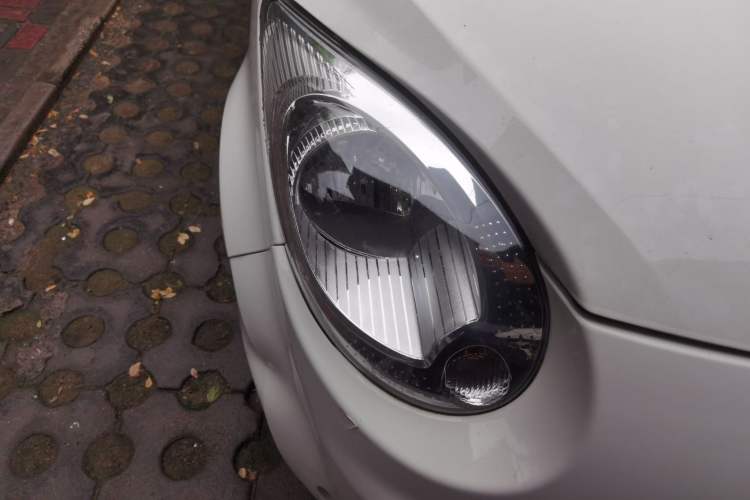 Used JAC Group iEV6E 2018 Upgraded iEV6E Luxury Model Right Front Headlight