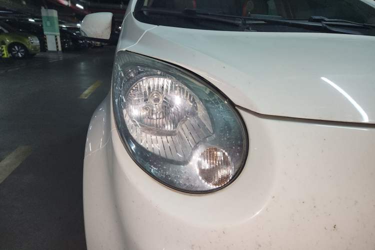 Used JAC Group iEV6E 2018 Upgraded Edition iEV6E Luxury Smart Model Right Front Headlight