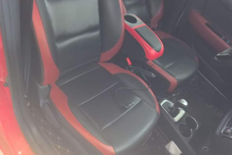 Used JAC Group iEV6E 2018 Upgraded Edition iEV6E Luxury Smart Model Right Front Seat