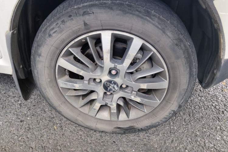 Used JAC Group iEV6E 2018 Sport Edition iEV6E Luxury Smart Enjoyment Version Right Front Wheel Hub
