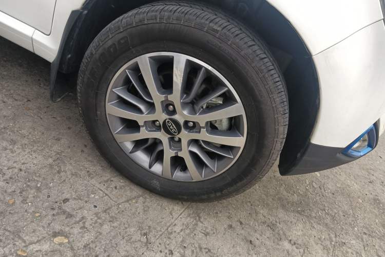 Used JAC Group iEV6E 2018 Sport Edition iEV6E Luxury Smart Enjoyment Version Right Front Wheel Hub