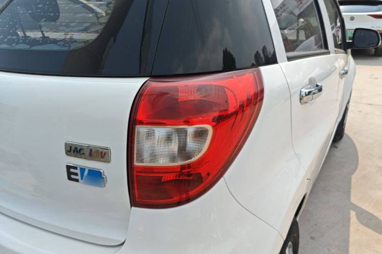 Used JAC Group iEV6E 2018 Sport Edition iEV6E Luxury Smart Enjoyment Version Right Rear Taillight