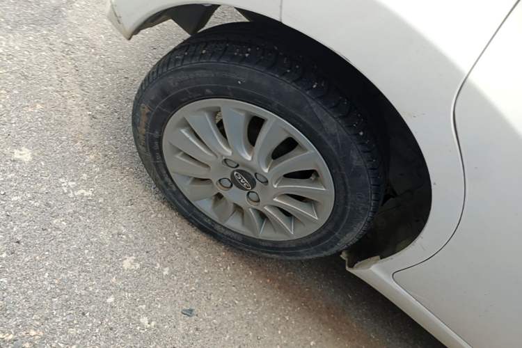 Used JAC Group iEV6E 2018 Upgraded iEV6E Luxury Model Right Rear Wheel Hub