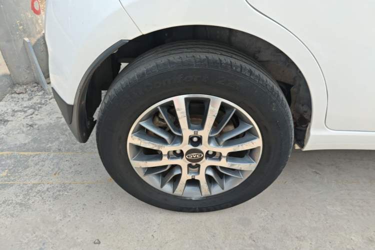 Used JAC Group iEV6E 2018 Sport Edition iEV6E Luxury Smart Enjoyment Version Right Rear Wheel Hub