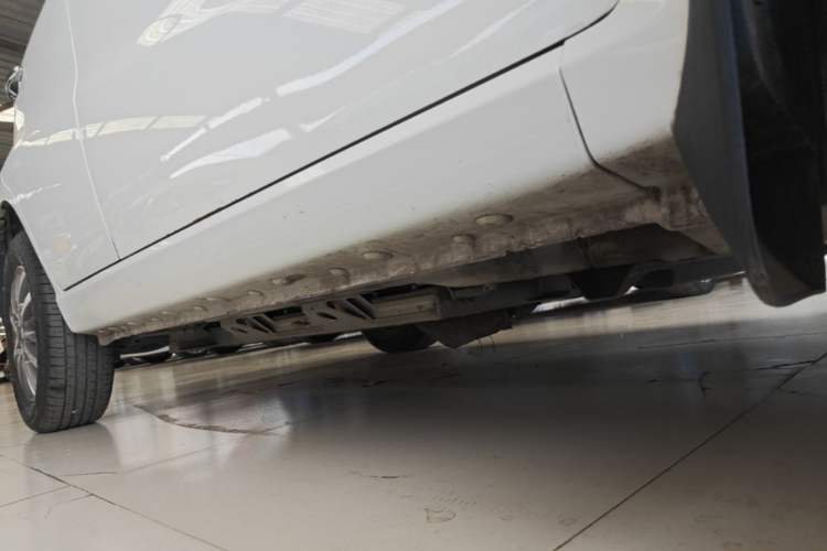 Used JAC Group iEV6E 2018 Sport Edition iEV6E Luxury Smart Enjoyment Version Right Side Sill