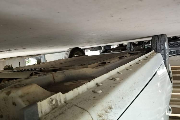 Used JAC Group iEV6E 2018 Upgraded iEV6E Luxury Model Right Side Sill