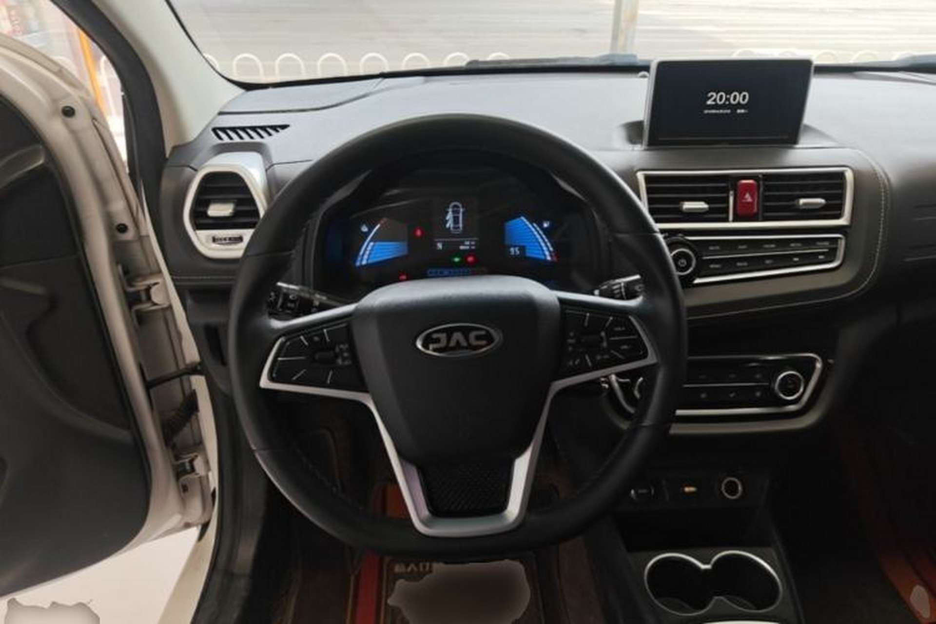 Used JAC Group iEV6E 2018 Sport Edition iEV6E Luxury Smart Enjoyment Version Steering Wheel