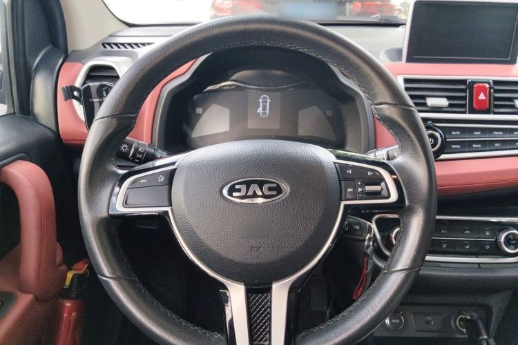 Used JAC Group iEV6E 2018 Sport Edition iEV6E Luxury Smart Enjoyment Version Steering Wheel