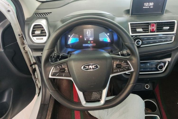 Used JAC Group iEV6E 2018 Sport Edition iEV6E Luxury Smart Enjoyment Version Steering Wheel