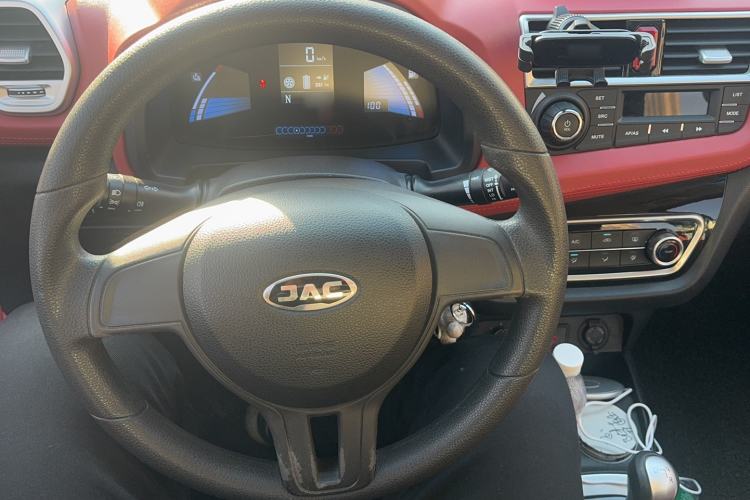 Used JAC Group iEV6E 2018 Upgraded iEV6E Luxury Model Steering Wheel
